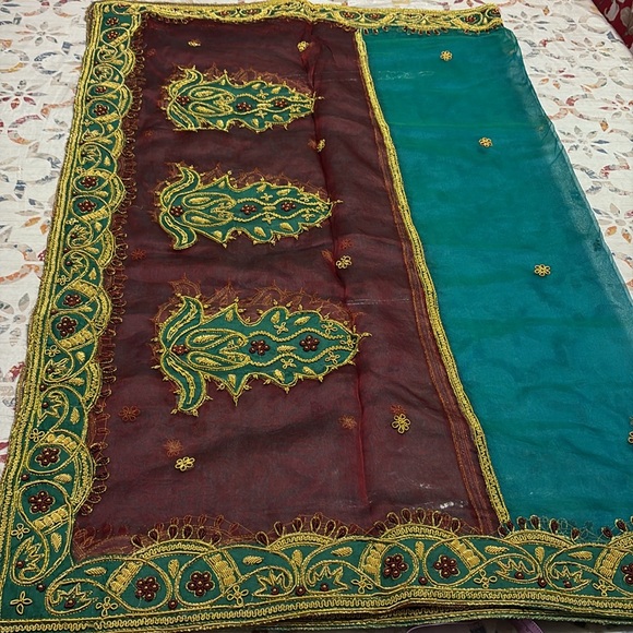 Pakistani  fancy party dress - Picture 10 of 12